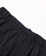 画像をギャラリービューアに読み込む, Textured Air Wide Shorts（POPUP限定）｜MODE COMMUTER（モードコミューター）
