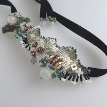 画像をギャラリービューアに読み込む, 雪原//立体刺繡のベロアリボンネックレス｜hanmmmo（ハンモ）
