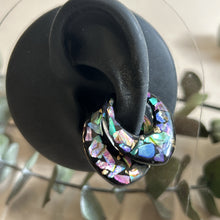 画像をギャラリービューアに読み込む, シェルモザイク　イヤーカフ2個セット｜aono earcuff and design（アオノイヤーカフアンドデザイン）
