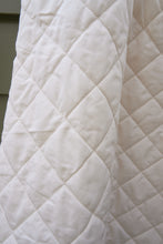 画像をギャラリービューアに読み込む, quilting one-piece｜Mistletoe（ミソルト）
