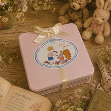 画像をギャラリービューアに読み込む, クッキー缶/きみと季節のとなりに「花束」｜Patisserieシュシュ（パティスリーシュシュ）
