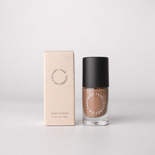 画像をギャラリービューアに読み込む, 05 WALNUT / 1948 NUANCE NAIL COLOR.｜1948- COSMETICS FACTORY.（イチキューヨンハチコスメティクスファクトリー）
