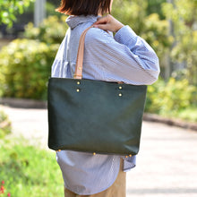 画像をギャラリービューアに読み込む, MUDITA HILL｜岡喜近江牛で作ったレザートート　フォレストグリーン｜Cogocoro（コゴコロ）
