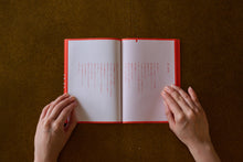 画像をギャラリービューアに読み込む, ショートストーリーブック／60STORIES ー 60才の東京タワーと60のわたしの話 ―｜NUDE LAMP（ヌードランプ）
