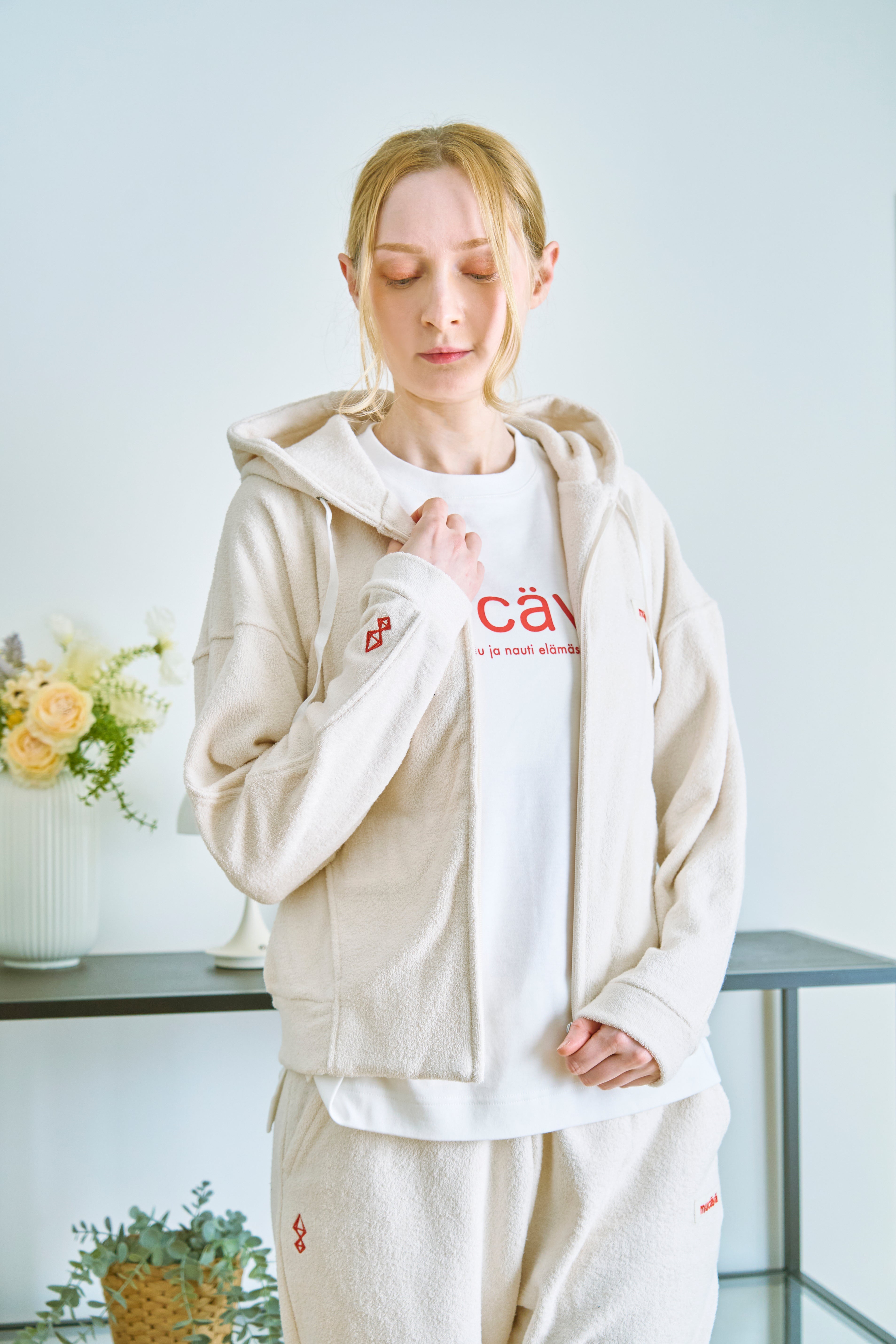 両面パイルZIPパーカー ホワイト｜mucava（ムカバ）