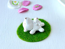 画像をギャラリービューアに読み込む, 仲良しシロクマさん親子3way｜手ノヒラ堂（テノヒラドウ）
