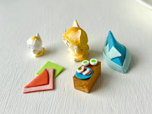 画像をギャラリービューアに読み込む, カブト大きめ猫さん｜手ノヒラ堂（テノヒラドウ）
