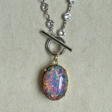 画像をギャラリービューアに読み込む, 【ネックレス】冬の光を纏うファイアオパールとクリスタルガラスのネックレス｜ERIKOART（エリコアート）
