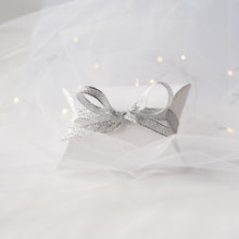 画像をギャラリービューアに読み込む, 繊細な輝き・艶・透明感。素敵が揃うロングピアス｜BLANCHE NEIGE（ブランシュネージュ）
