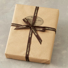 画像をギャラリービューアに読み込む, 3本詰めショコラ｜アントワーヌ・カレーム
