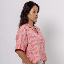 画像をギャラリービューアに読み込む, Baby Pink Shibori Crop Shirt｜SAI Japan Vintage（サイジャパンヴィンテージ）
