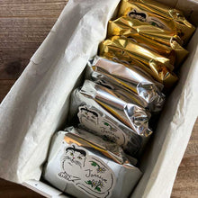 画像をギャラリービューアに読み込む, 【冬季限定】ネコ画伯のレーズンサンド＆テリーヌショコラサンド｜Ja’rrive!!（ジャリーヴ）
