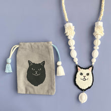 画像をギャラリービューアに読み込む, モフモフ毛並みのネコ・ロキの首飾り｜maltamarie（マルタマリエ）
