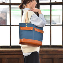 画像をギャラリービューアに読み込む, MUDITA HILL｜岡喜近江牛レザーと高島帆布で作った 2フラップトート 【びわ湖ブルー×ブライトキャメル】｜Cogocoro（コゴコロ）
