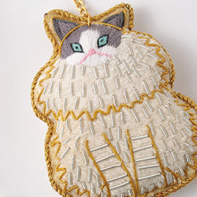 画像をギャラリービューアに読み込む, 幸せをよぶ　ザリ刺繡　バッグチャーム(猫シリーズプラス馬)｜猫とイチオクノホシ（ネコトイチオクノホシ）
