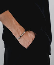画像をギャラリービューアに読み込む, Limited BANGLE｜CTHY（シティ）
