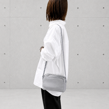画像をギャラリービューアに読み込む, Mini Shoulder / Mist Gray｜MahL（マール）
