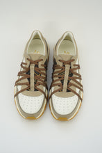 画像をギャラリービューアに読み込む, 西陣織×本革 スニーカー 【轟】	紗綾型 （ベージュ）｜KAVKIMONO（カブキモノ）
