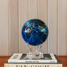 画像をギャラリービューアに読み込む, EARTH AT NIGHT（夜の地球）：パーソナル (4.5インチ)｜MOVA Globe（モバグローブ）
