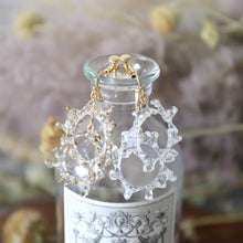 画像をギャラリービューアに読み込む, crown of baby&#39;s breath -mini double- (white/gold)（ピアス/イヤリング）｜FT2 works（エフティーツーワークス）｜FT2 works（エフティーツーワークス）
