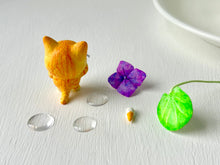 画像をギャラリービューアに読み込む, 雨宿り猫さん（黄トラ）｜手ノヒラ堂（テノヒラドウ）
