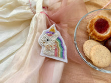 画像をギャラリービューアに読み込む, ブローチ【ユニコーン】｜tsubutsubu design.（ツブツブデザイン）
