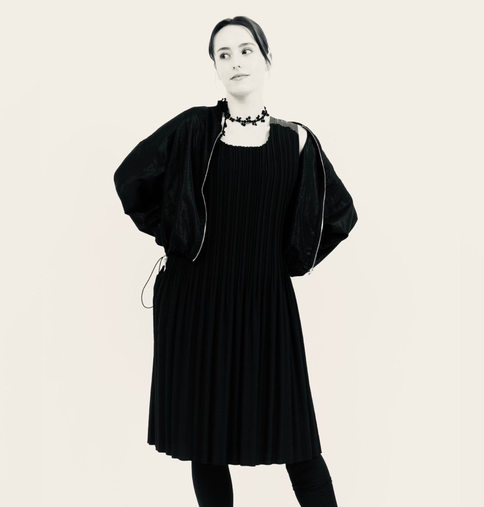 T-Prati 5　ブラック × 肩配色　2Way  Pratique Dress｜MONCOEUR（モンクール）