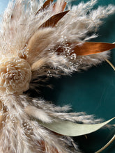 画像をギャラリービューアに読み込む, パンパスグラスのゴールドフレームリース｜De sava（デ　サヴァ）
