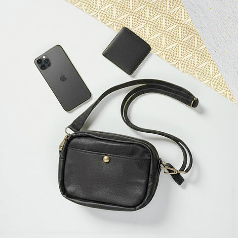 Samurai Craft レザー 横型 スマホショルダー｜Samurai Craft（サムライクラフト）