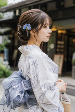 画像をギャラリービューアに読み込む, 天然石と透けるデルフィニウムの涼やか花かんざし(青メノウ・白メノウ)｜ハピネスウェーブ
