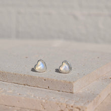 画像をギャラリービューアに読み込む, Rainbow moon heart pierce｜MARIA JEWELRY（マリアジュエリー）
