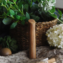 画像をギャラリービューアに読み込む, 足ケア三種の神器！お家で足ケアを楽しむお手入れセット（ロミスティック/ジェルソックス/ラージサイズバーム）｜LYKKE（リュッケ）
