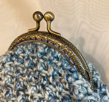 画像をギャラリービューアに読み込む, マーブルカラーの口金ポーチ　グリーン、ピンク、ブルー｜M'S  CROCHET（エムズクロシェット）
