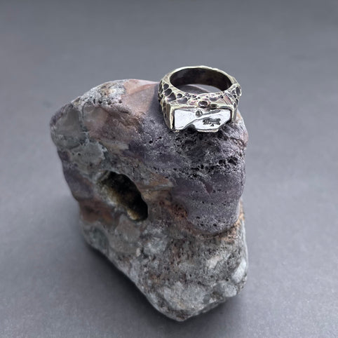 Truph.BIJOUX PRECIOUS IN THE ROCK.signet (38)｜Truph.BIJOUX（トリュフビジュー）