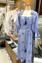 画像をギャラリービューアに読み込む, 刺繡入りワンピース｜Ukrainian Embroidery Wear ”Mavka”（ウクライナシシュウノアパレル　マウカ）
