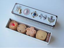 画像をギャラリービューアに読み込む, 桜ビジュークッキー缶（おめでとう）｜I BAKE（アイベイク）
