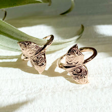 画像をギャラリービューアに読み込む, お風呂OK！金属アレルギー対応！ホエールフープピアス｜Hiwalani（ヒワラニ）
