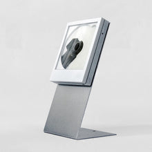 画像をギャラリービューアに読み込む, Cp1/Cp2専用 アルミスタンド(silver)｜km５（ケイエムファイブ）
