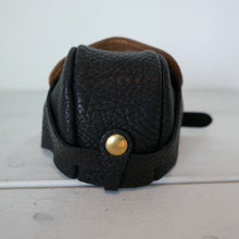 画像をギャラリービューアに読み込む, ペンギンの赤ちゃんバッグ・専用ヘルメット・ブラック｜ガムアママレザーズ神戸（ガムアママレザーズコウベ）
