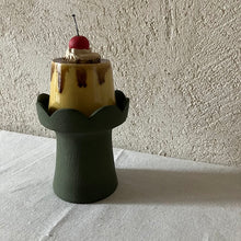 画像をギャラリービューアに読み込む, 陶器のプリン印鑑入れ｜とうげい hanaga（トウゲイ　ハナガ）
