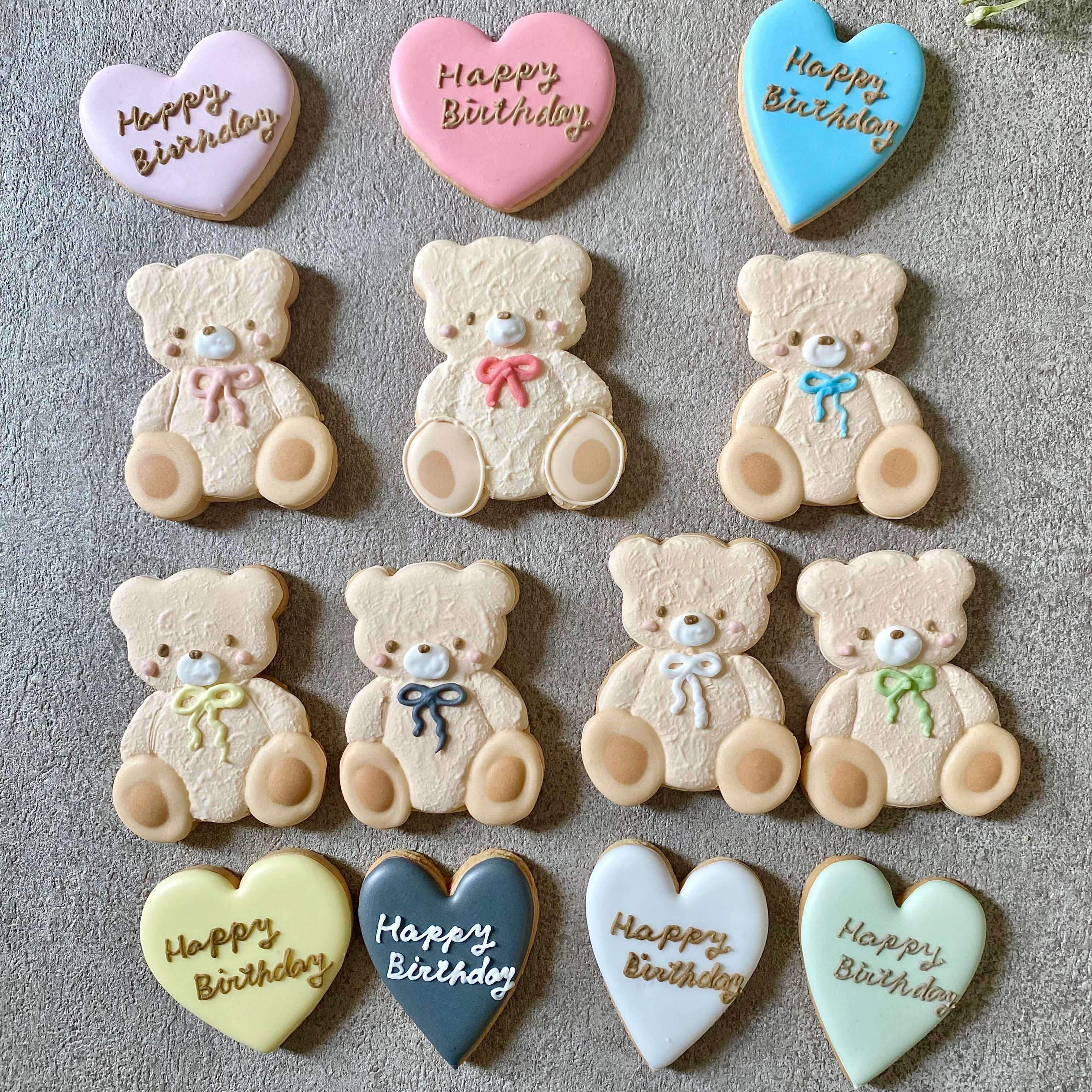 バースデーアイシングクッキー｜sumirecookies（スミレクッキーズ）