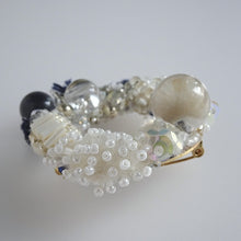 画像をギャラリービューアに読み込む, コロニーリースブローチ//ミッドナイトブルー｜hanmmmo（ハンモ）
