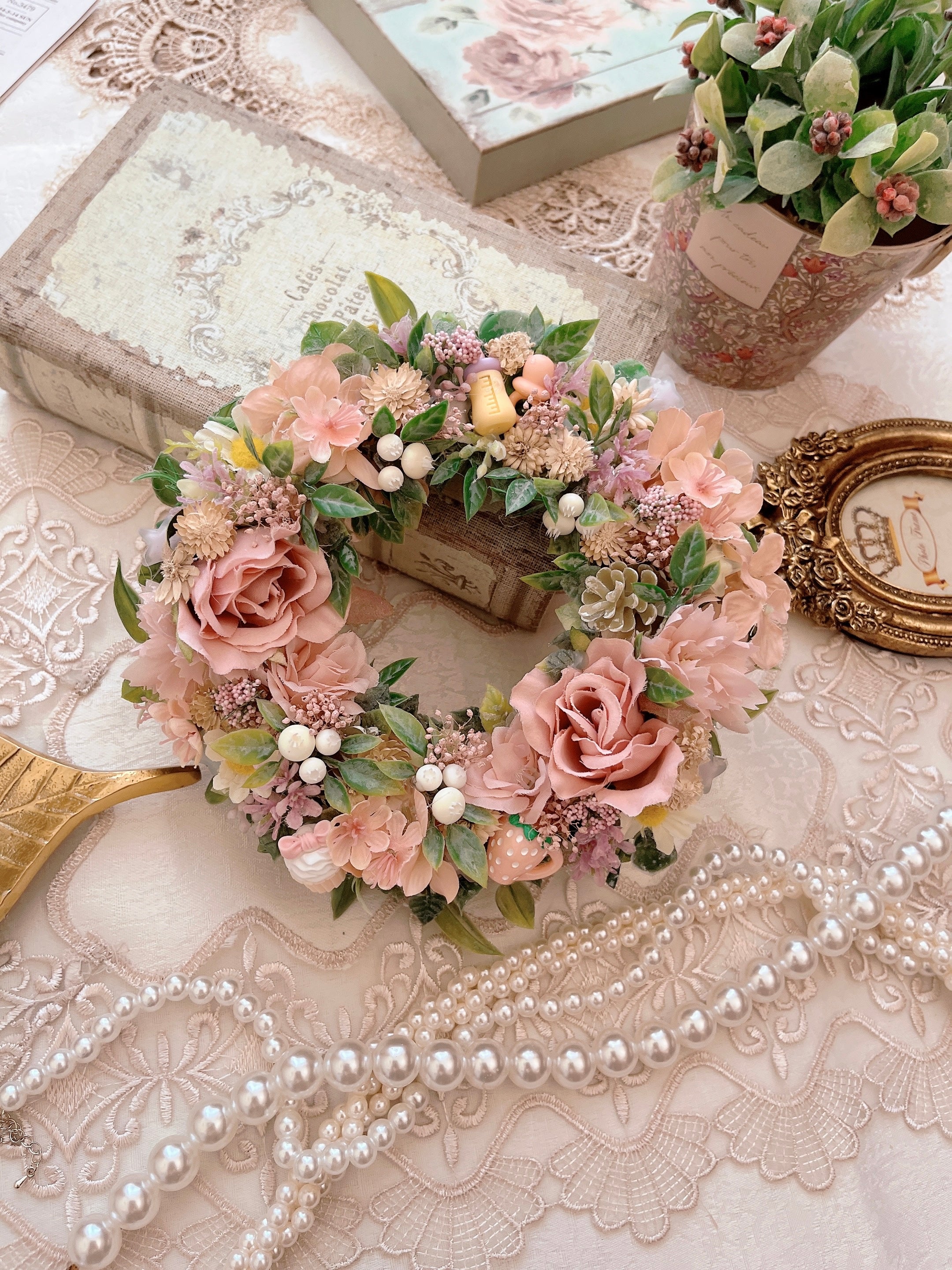 ベビーピンクのフラワーリース｜flowers luciole（フラワーズ　ルシオール）