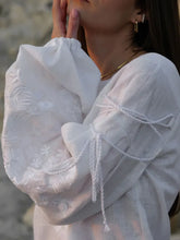 画像をギャラリービューアに読み込む, 刺繍ブラウス（ヴィシヴァンカ）｜Ukrainian Embroidery Wear ”Mavka”（ウクライナシシュウノアパレル　マウカ）
