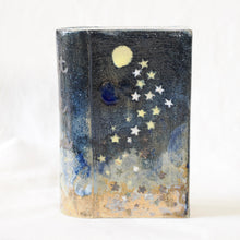 画像をギャラリービューアに読み込む, 星の本花瓶　スモールサイズ｜とうげい hanaga（トウゲイ　ハナガ）
