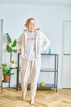 画像をギャラリービューアに読み込む, 両面パイルジョガーパンツホワイト｜mucava（ムカバ）
