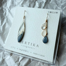 画像をギャラリービューアに読み込む, 石膏花の雫｜スモークブルー｜パープル｜ピアス｜イヤリング｜アシンメトリー｜PERTIKAmignon（ペルチカミニョン）
