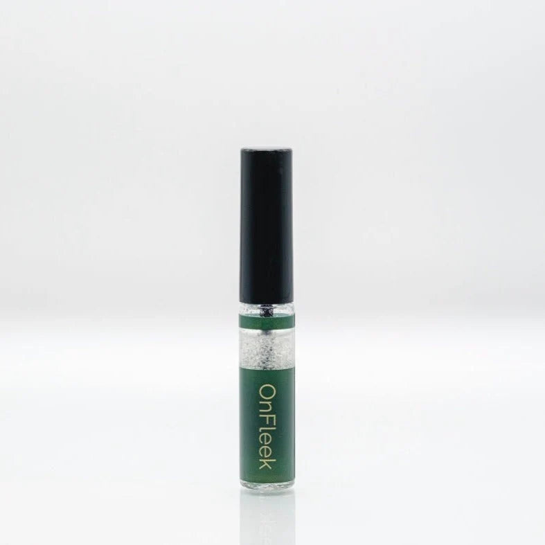 アイブロウフォーマー 【02オフィスクリア】｜On Fleek（オンフリーク）