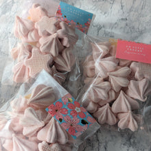 画像をギャラリービューアに読み込む, 桜メレンゲクッキー｜CafeCacapo（カフェカカポ）
