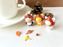 画像をギャラリービューアに読み込む, 栗をかぶった（白黒）｜手ノヒラ堂（テノヒラドウ）
